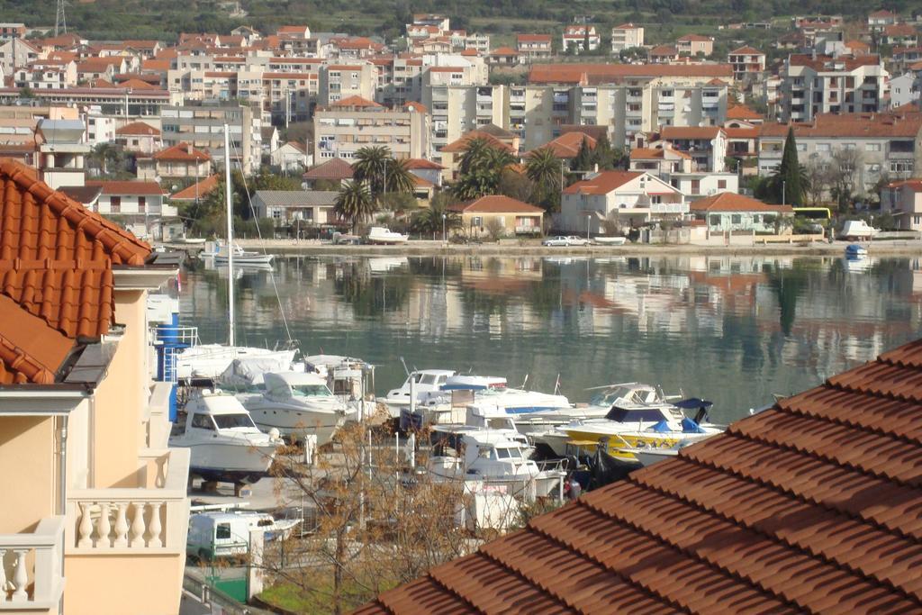 Apartments Bulicic Trogir Quarto foto