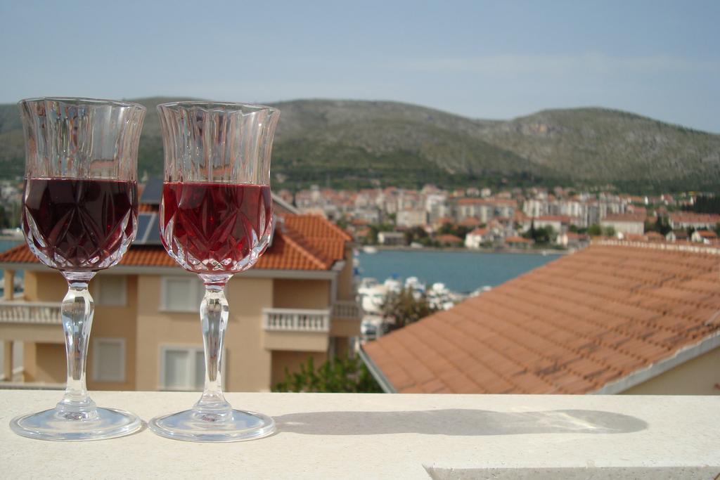 Apartments Bulicic Trogir Exterior foto